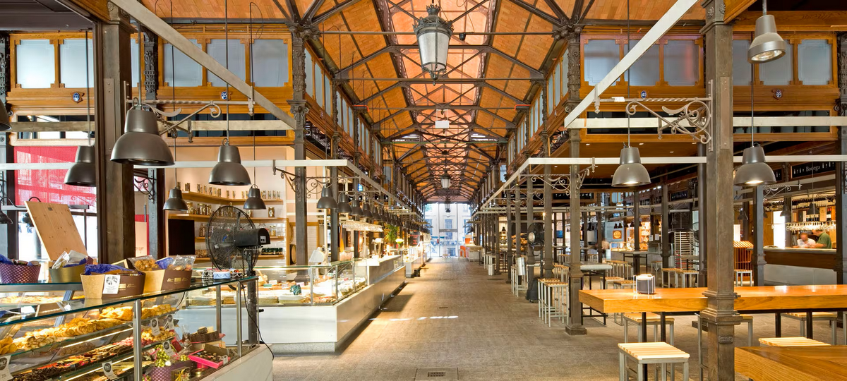 Mercati e tapas: dove scoprire il vero gusto di Siviglia